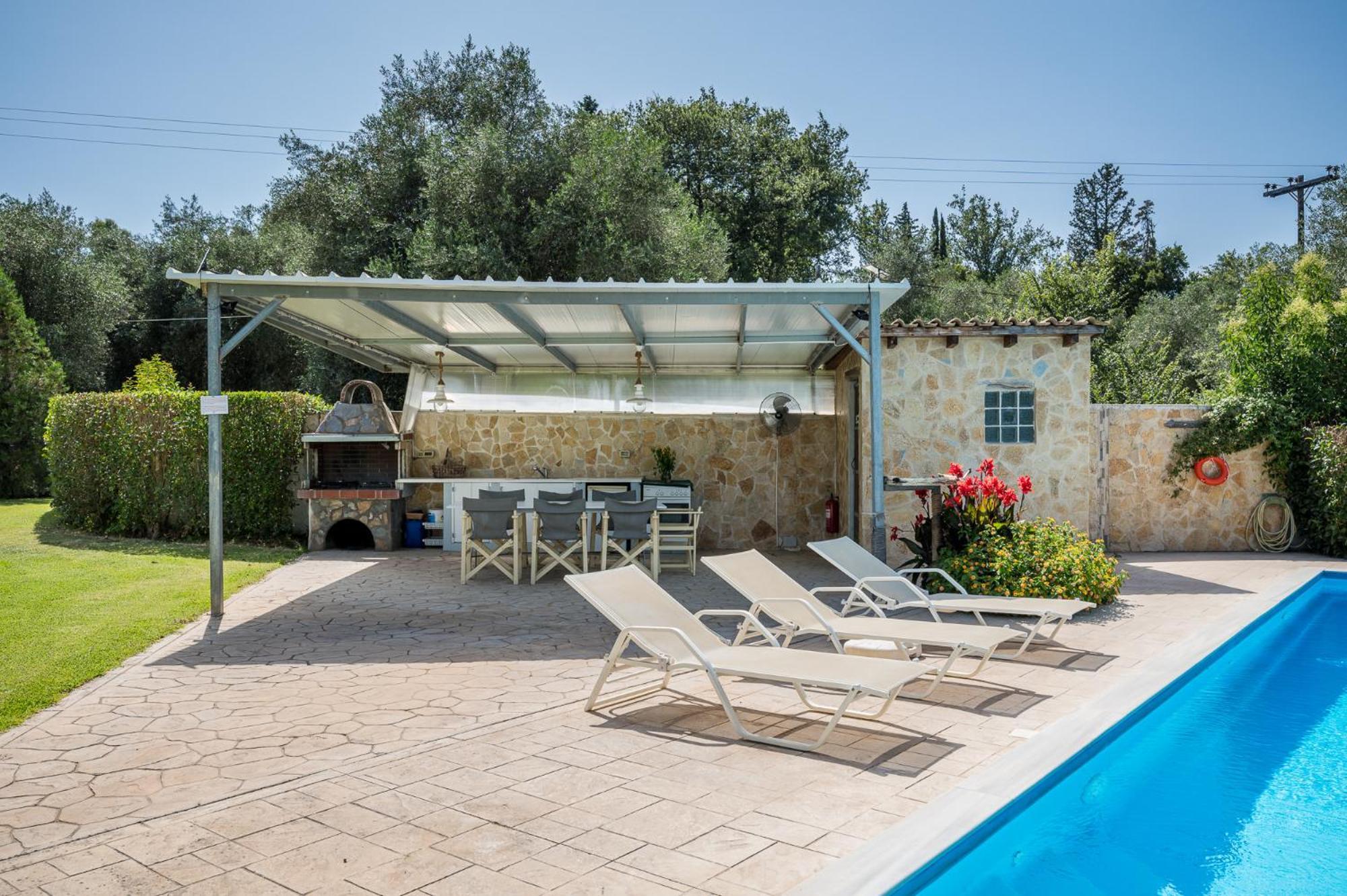 Villa Nefeli With Private Pool By Konnect Dassia  Dış mekan fotoğraf